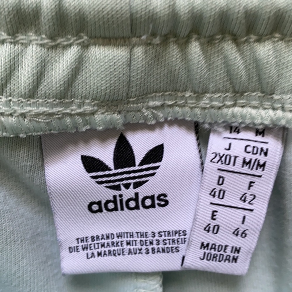 Adidas tracksuit - Picture 5 of 7